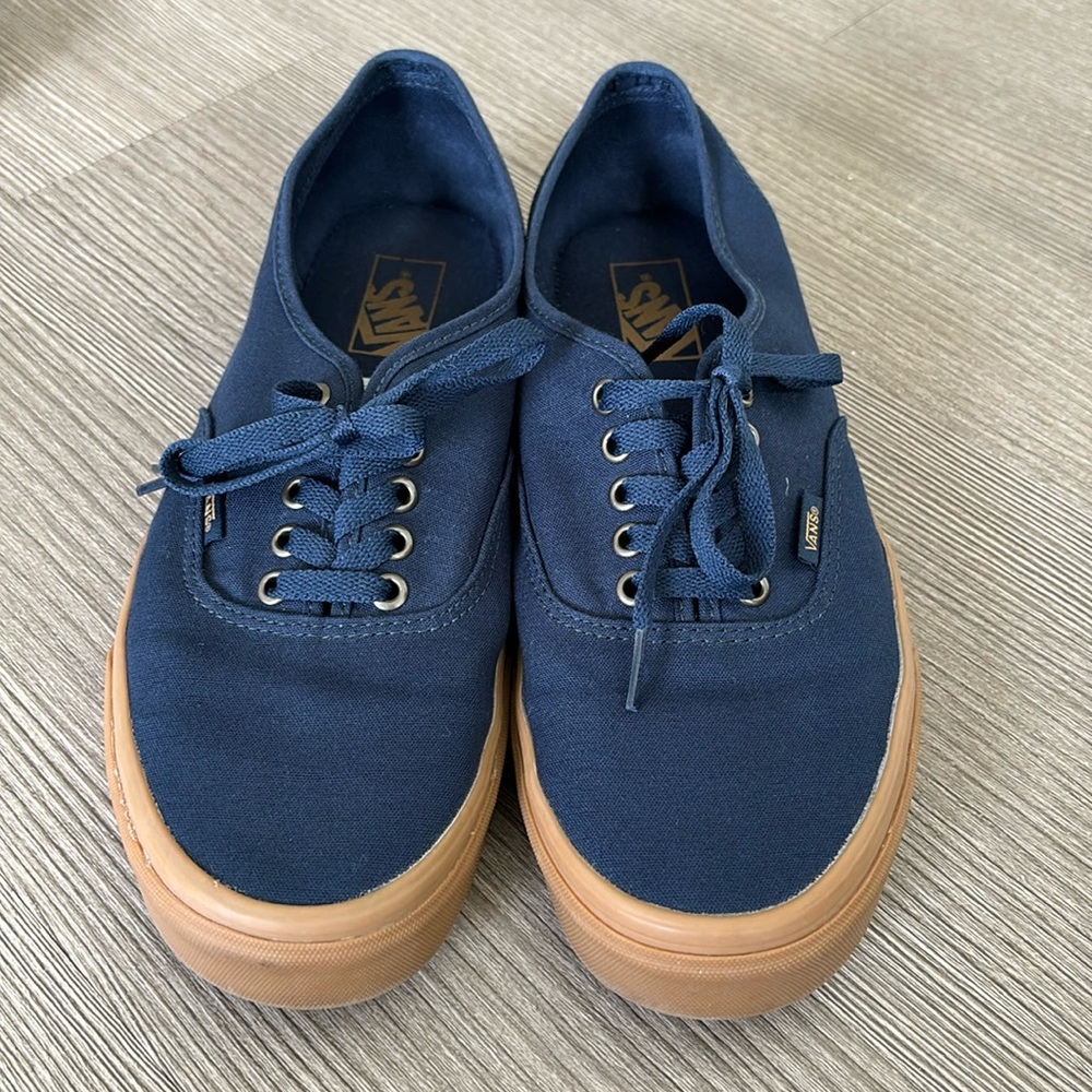 Authentic Vans Men Sneakers